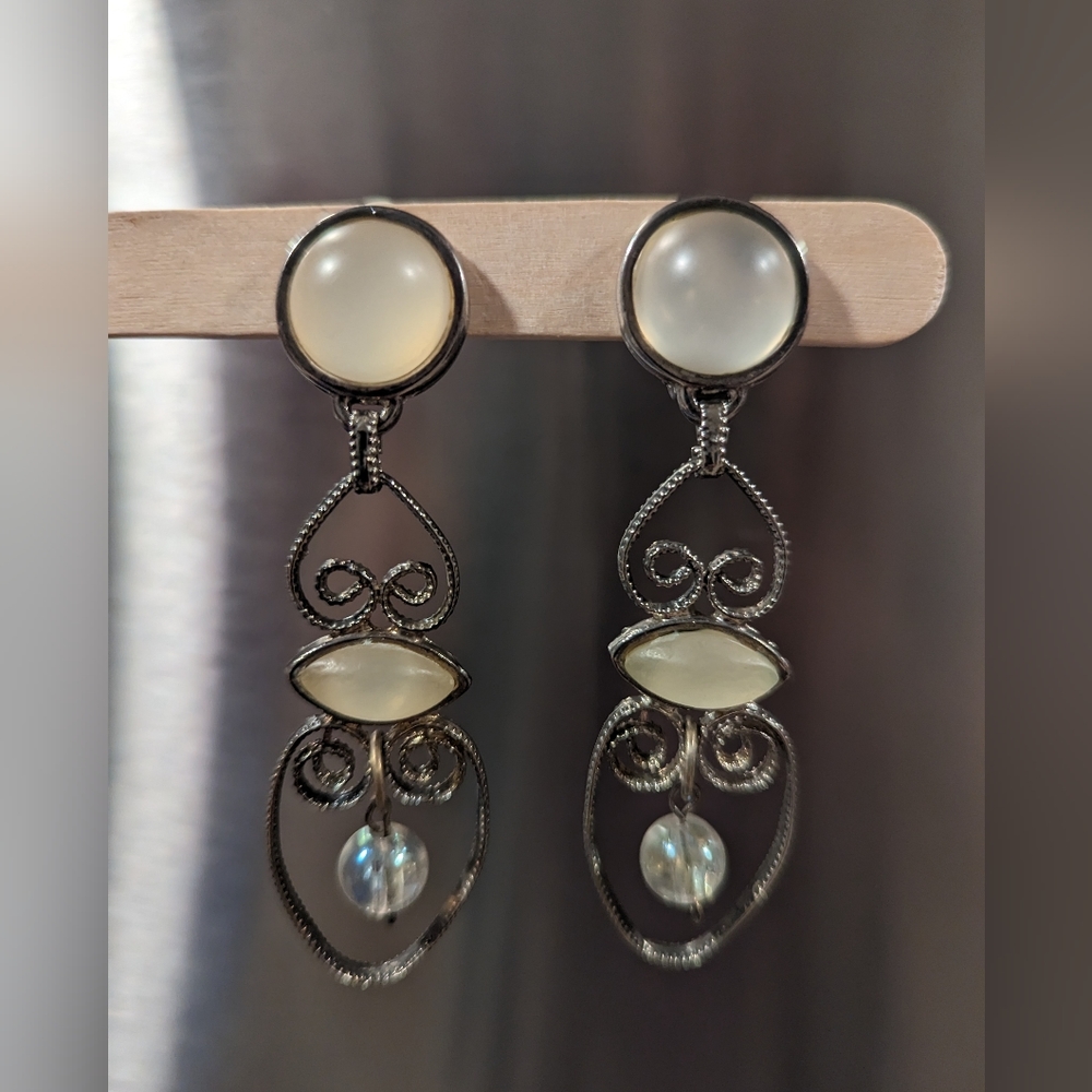 Vintage Zoe Coste Made in France Silver Tone Dangle Drop Clip-on Earrings